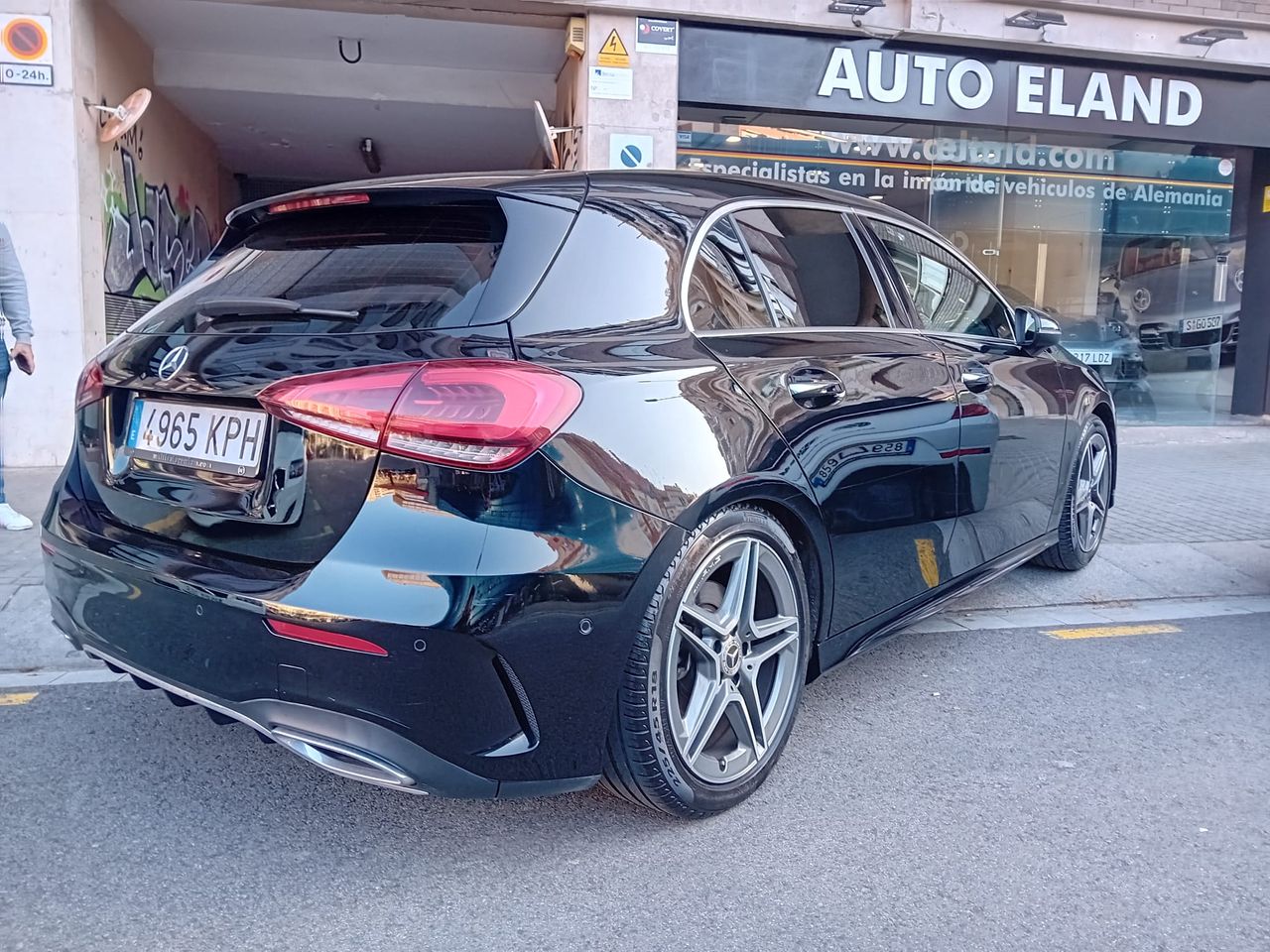 Mercedes Clase A 200 AMG   - Foto 1