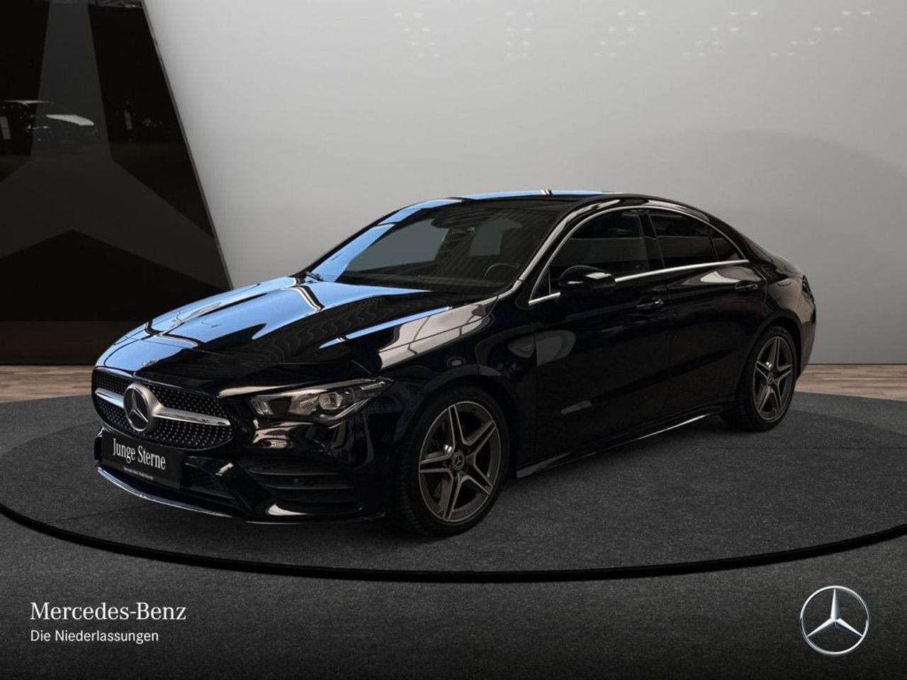 Mercedes Clase CLA 200d AMG   - Foto 1