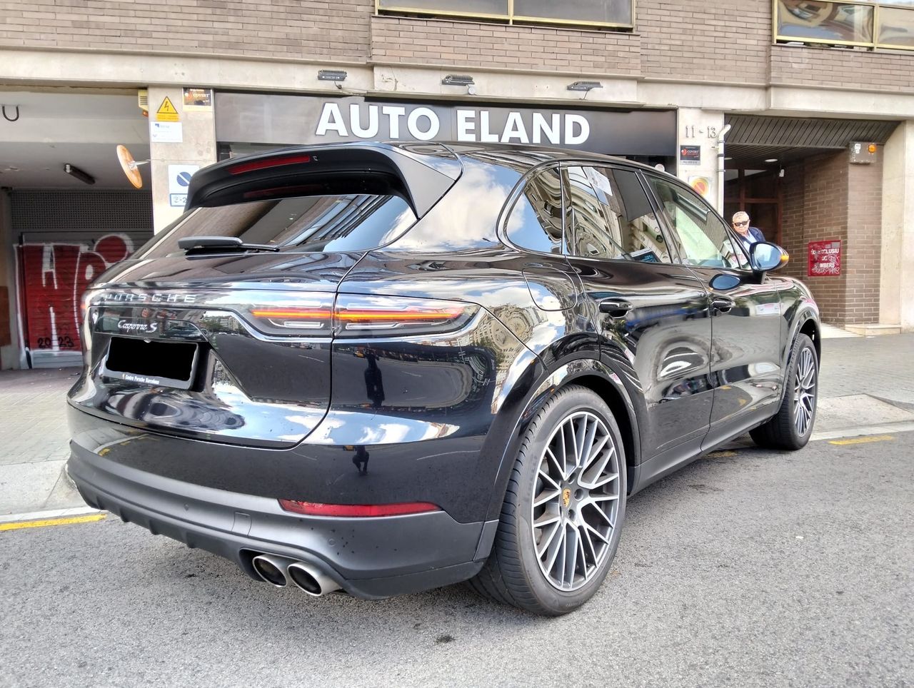 Porsche Cayenne S   - Foto 1
