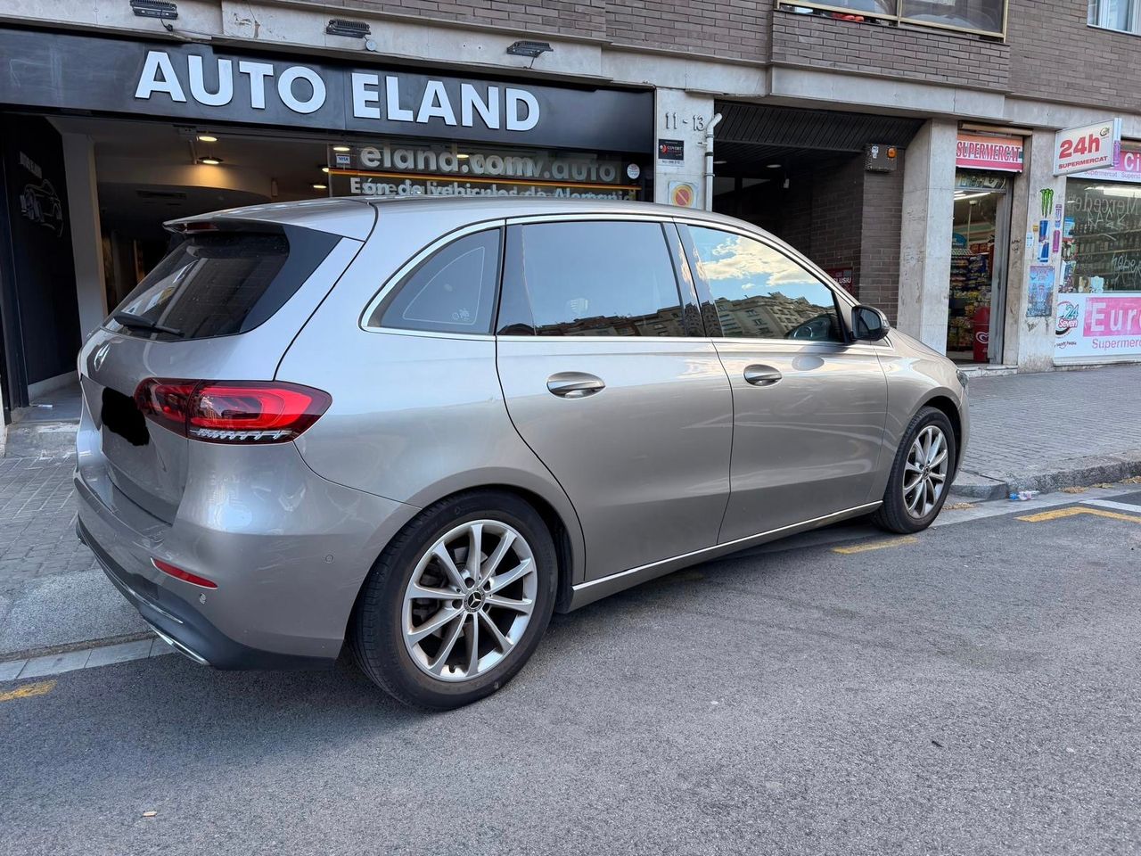 Mercedes Clase B 180  - Foto 1