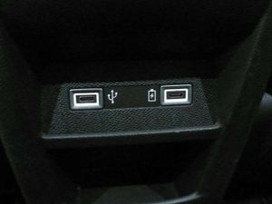 Peugeot 308 Allure Pack SW Hybrid 180 EAT8  - Foto 36