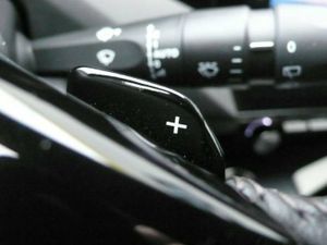 Peugeot 308 Allure Pack SW Hybrid 180 EAT8  - Foto 17