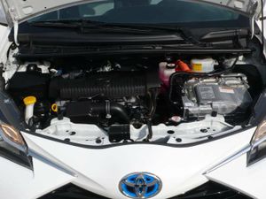 Toyota Yaris HYBRID 100H 1.5 ACTIVE  - Foto 31