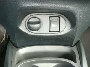 Toyota Yaris HYBRID 100H 1.5 ACTIVE  - Foto 13