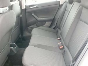 Volkswagen Polo 1.6TDI Advance 70kW  - Foto 17