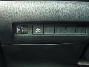 Peugeot 2008 ALLURE PACK BLUE HDI 110CV  - Foto 9