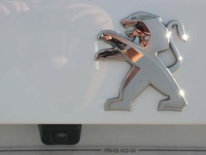 Peugeot 2008 1.2 PureTech S&S Allure 130cv  - Foto 10
