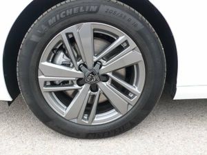 Peugeot 308 Nuevo 308 5P Active Pack BlueHDi 130 S&S MAN  - Foto 10