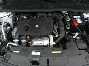 Peugeot 308 Nuevo 308 5P Active Pack BlueHDi 130 S&S MAN  - Foto 22