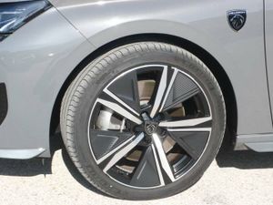Peugeot 308 SW Hybrid 180 eEAT8 GT  - Foto 32