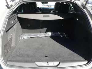 Peugeot 308 SW Hybrid 180 eEAT8 GT  - Foto 31