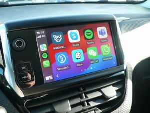 Peugeot 2008 1.2 PureTech S&S ALLURE 110CV  - Foto 25