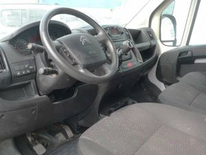 Citroën Jumper BLUEHDI 140 6V CAMION DOBLE CABINA 35 L4  - Foto 3