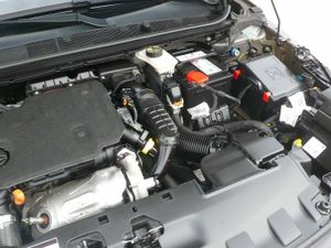 Peugeot 308 sw Style 1.5 BlueHDi EAT8 130CV  - Foto 41