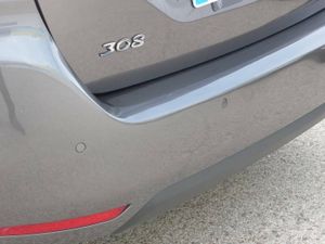 Peugeot 308 sw Style 1.5 BlueHDi EAT8 130CV  - Foto 11