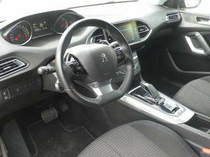 Peugeot 308 sw Style 1.5 BlueHDi EAT8 130CV  - Foto 3