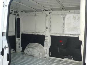 Peugeot Boxer FURGON 330 L1 H1 HDI 130 2.2  - Foto 8
