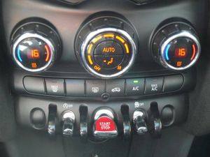 MINI One ONE MINI 5P ONE 1.5 100CV MT6 E6dt  - Foto 23