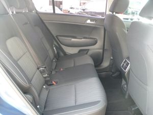 Kia Sportage 1.6 Drive Plus 2WD 6 vel. 132  - Foto 13