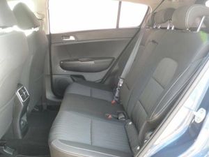 Kia Sportage 1.6 Drive Plus 2WD 6 vel. 132  - Foto 9
