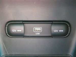 Kia Sportage 1.6 Drive Plus 2WD 6 vel. 132  - Foto 24