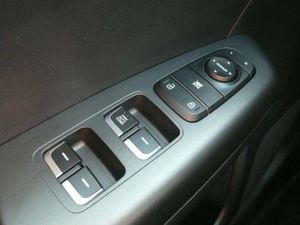 Kia Sportage 1.6 Drive Plus 2WD 6 vel. 132  - Foto 34