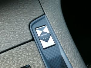DS DS 7 BlueHDi 96kW (130CV) AT Bastille + 5P  - Foto 33