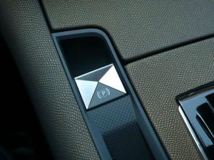 DS DS 7 BlueHDi 96kW (130CV) AT Bastille + 5P  - Foto 30
