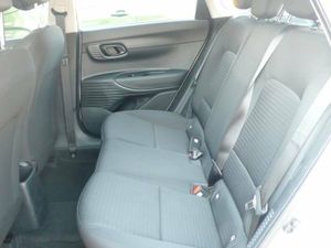 Hyundai i20 1.0TGDI 74KW 100CV 48V KLASS  - Foto 9