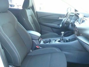 Nissan Qashqai DIG-T 103KW 140CV MHEV ACENTA  - Foto 16