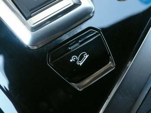 Peugeot 3008 Hybrid Hybrid 4 GT Pack 1.6 Plug-In 300CV AT8  - Foto 33