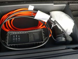 Peugeot 3008 Hybrid Hybrid 4 GT Pack 1.6 Plug-In 300CV AT8  - Foto 16