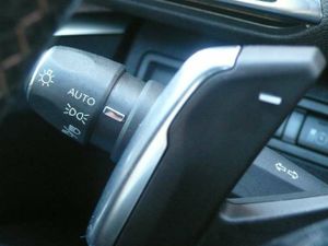Peugeot 3008 Hybrid Hybrid 4 GT Pack 1.6 Plug-In 300CV AT8  - Foto 42