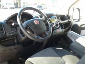 Fiat Ducato 35 L3H2 2.3 (140cv) VGT SCR Euro 6d-temp 4 Puertas  - Foto 3