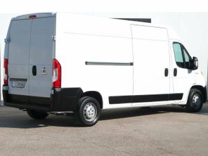 Fiat Ducato 35 L3H2 2.3 (140cv) VGT SCR Euro 6d-temp 4 Puertas  - Foto 3