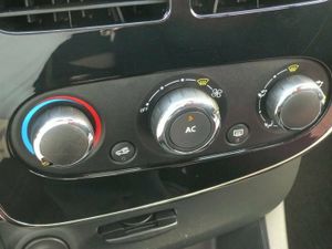 Renault Clio 1.5 DCI  eco2 S&S ENERGY DYNAMIQUE  - Foto 17