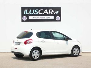 Peugeot 208 1.4HDi BUSINESS LINE 68cv  - Foto 3