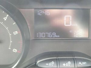 Peugeot 208 1.4HDi BUSINESS LINE 68cv  - Foto 20