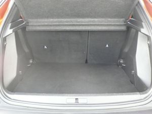 Peugeot 2008 1.2 Allure Pack 130 EAT8  - Foto 34