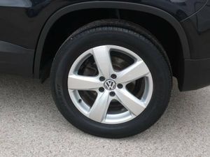 Volkswagen Tiguan 2.0 TDI ADVANCE 4 MOTION 140  - Foto 30