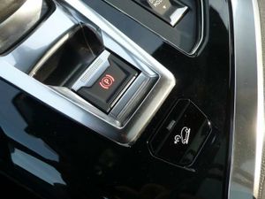 Peugeot 3008 1.6 HYBRID 4 300 GT Aut.  - Foto 36