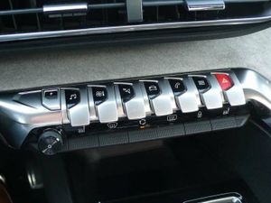 Peugeot 3008 1.6 HYBRID 4 300 GT Aut.  - Foto 33