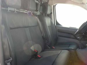 Peugeot Expert PREMIUM ESTANDAR 1.5 100 CV MT6  - Foto 8