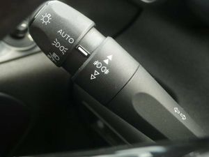 Peugeot Rifter ALLURE BUSINESS STANDARD BHDi 100  - Foto 30