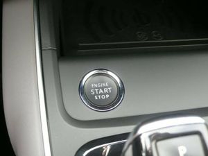 Citroën C5 Aircross 1.6 Shine Hybrid AT8 225cv E6d  - Foto 30