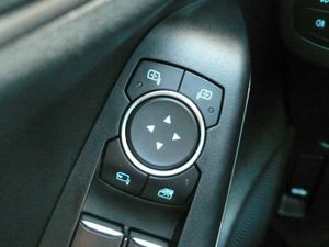 Ford Puma 1.5 Ecoblue 120cv Titanium  - Foto 38