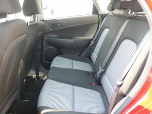Hyundai Kona 1.0 TGDI 48V Klass 4X2  - Foto 9