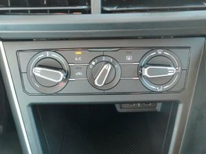 Volkswagen Polo Advance 1.0 TSI 95CV  - Foto 19