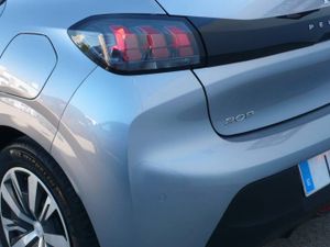 Peugeot 208 1.2 PURETECH ACTIVE 75 CV  - Foto 11