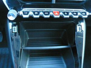 Peugeot 208 1.2 PURETECH ACTIVE 75 CV  - Foto 22